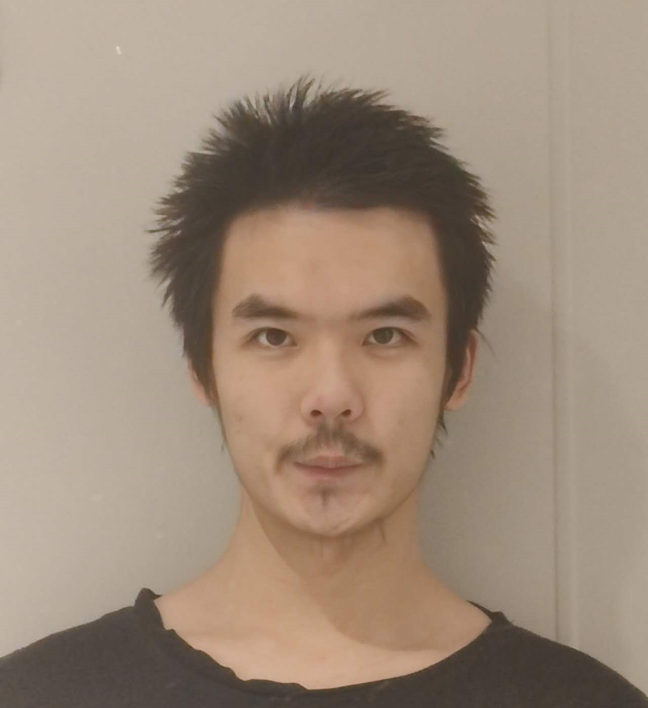 Portrait of Hanqing Tian